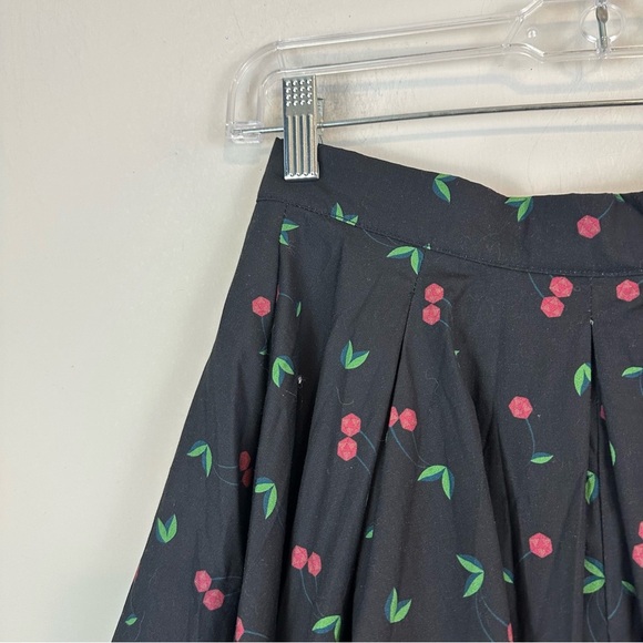 Ludo Cherry | Black Cherry Print A-Line Full Skirt with Pockets Size 8 - Picture 2 of 6